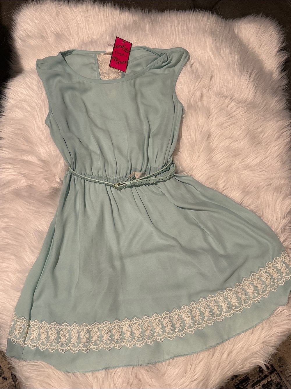 Candie's Mint Green Sleeveless Dress with Cream Lace Hem